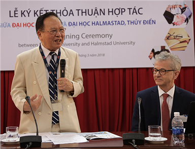 Đại học Duy Tân Kí kết Hợp tác với Đại học Hamlmstad, Thụy Điển