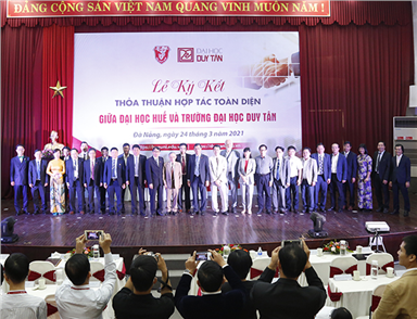 Trường Đại học Duy Tân Ký kết Hợp tác Toàn diện với Đại học Huế