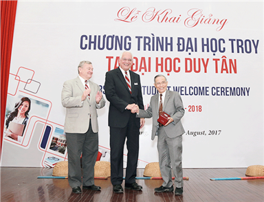 Khai giảng Chương trình Đại học Troy tại Đại học Duy Tân