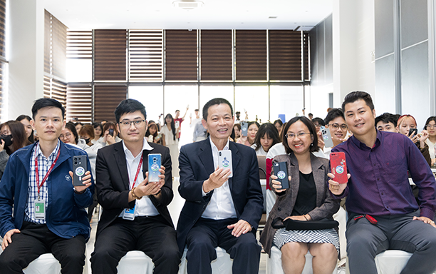 Faculty of Medical Engineering Holds Student Gathering