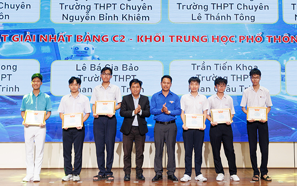 Hội thi Tin học trẻ Tp. Đà Nẵng lần thứ 29 diễn ra tại Đại học Duy Tân